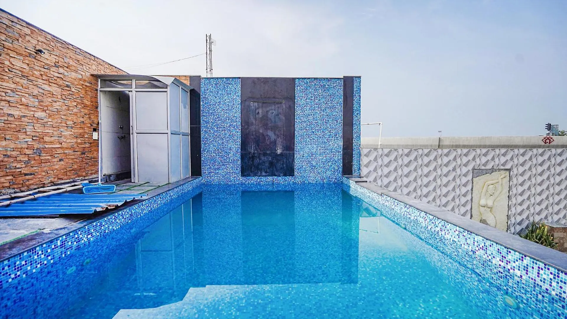 Fabhotel Idea Inn Agra  Agra (Uttar Pradesh)