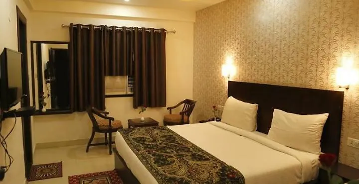 Fabhotel Idea Inn Agra  India