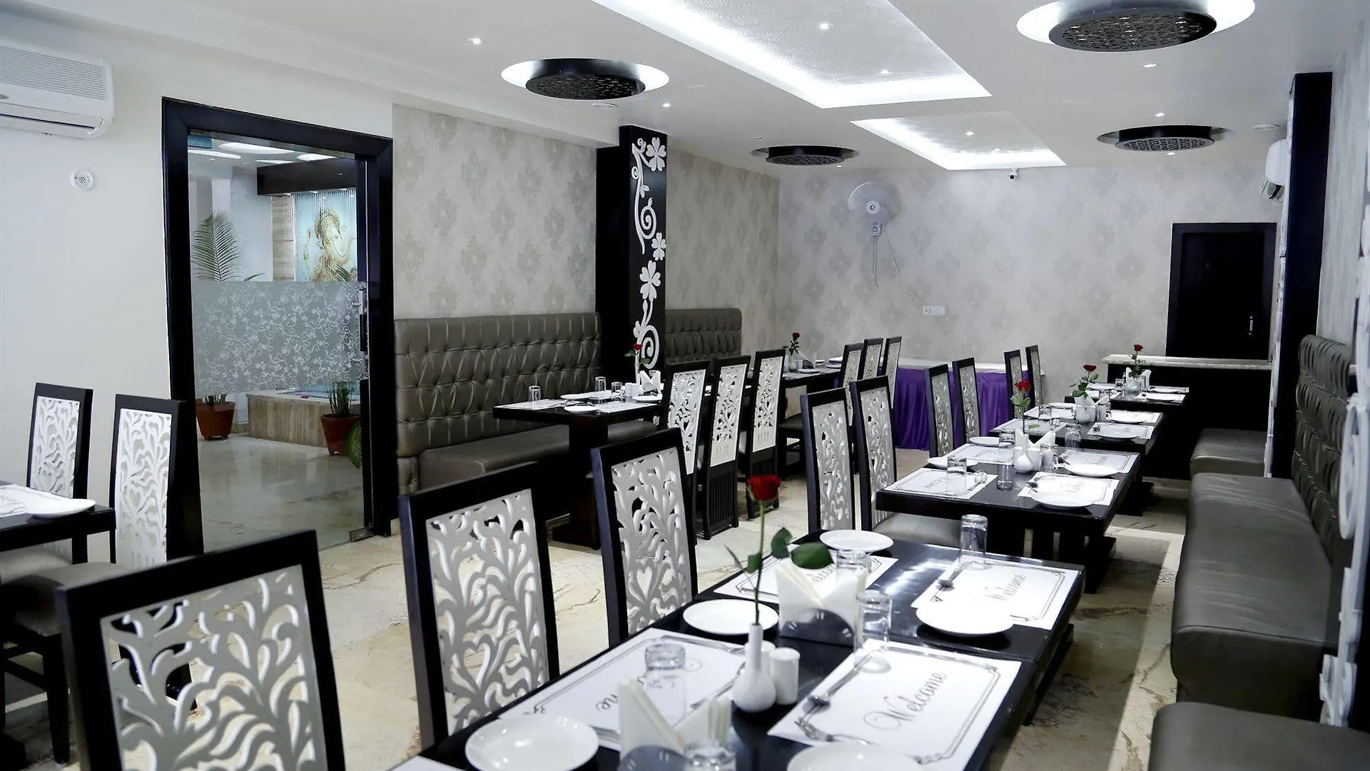 Fabhotel Idea Inn Agra  Agra (Uttar Pradesh)